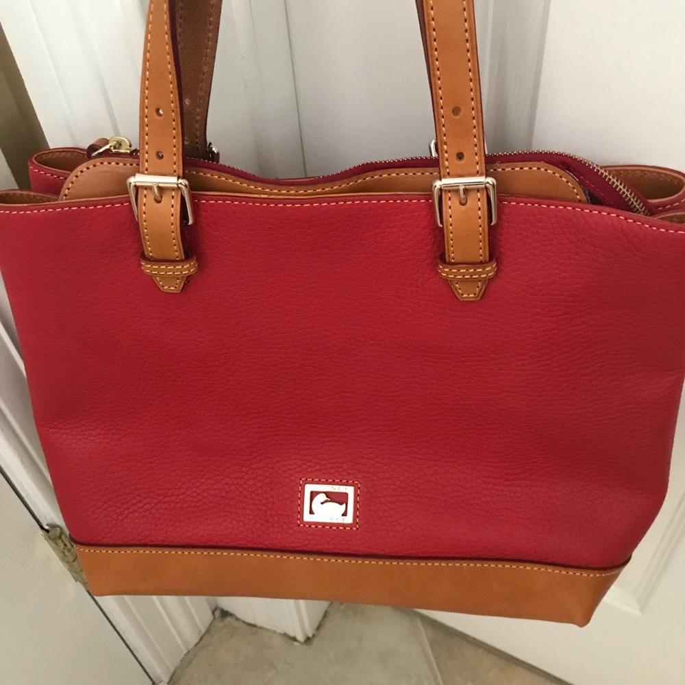 Dooney n Bourke red and tan handbag